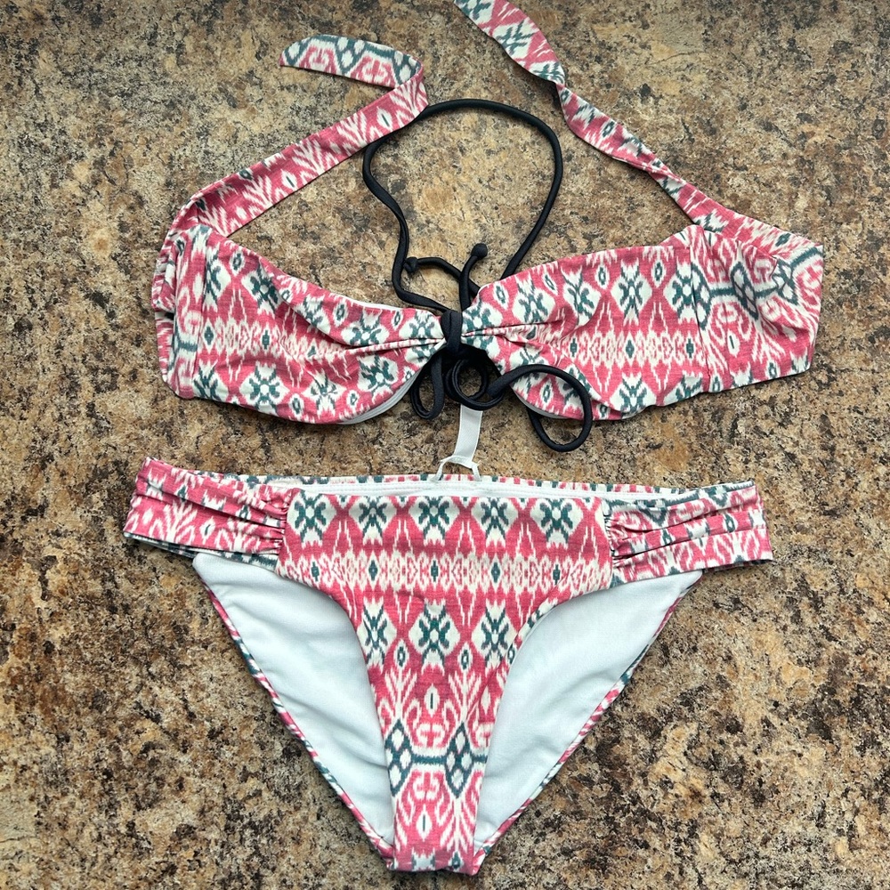 Quiksilver 2-Piece Bikini, Size M